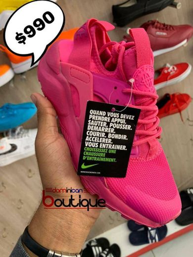Nike Tanjun, Zapatillas de Running para Mujer, Negro