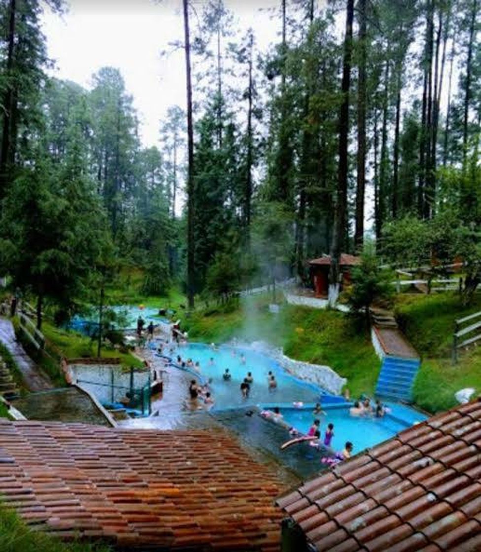 Place Los Azufres, Michoacán.