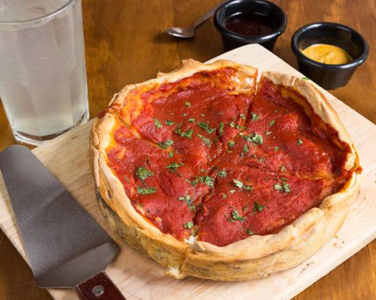 Restaurants Vulcanos Chicago Style Pizza