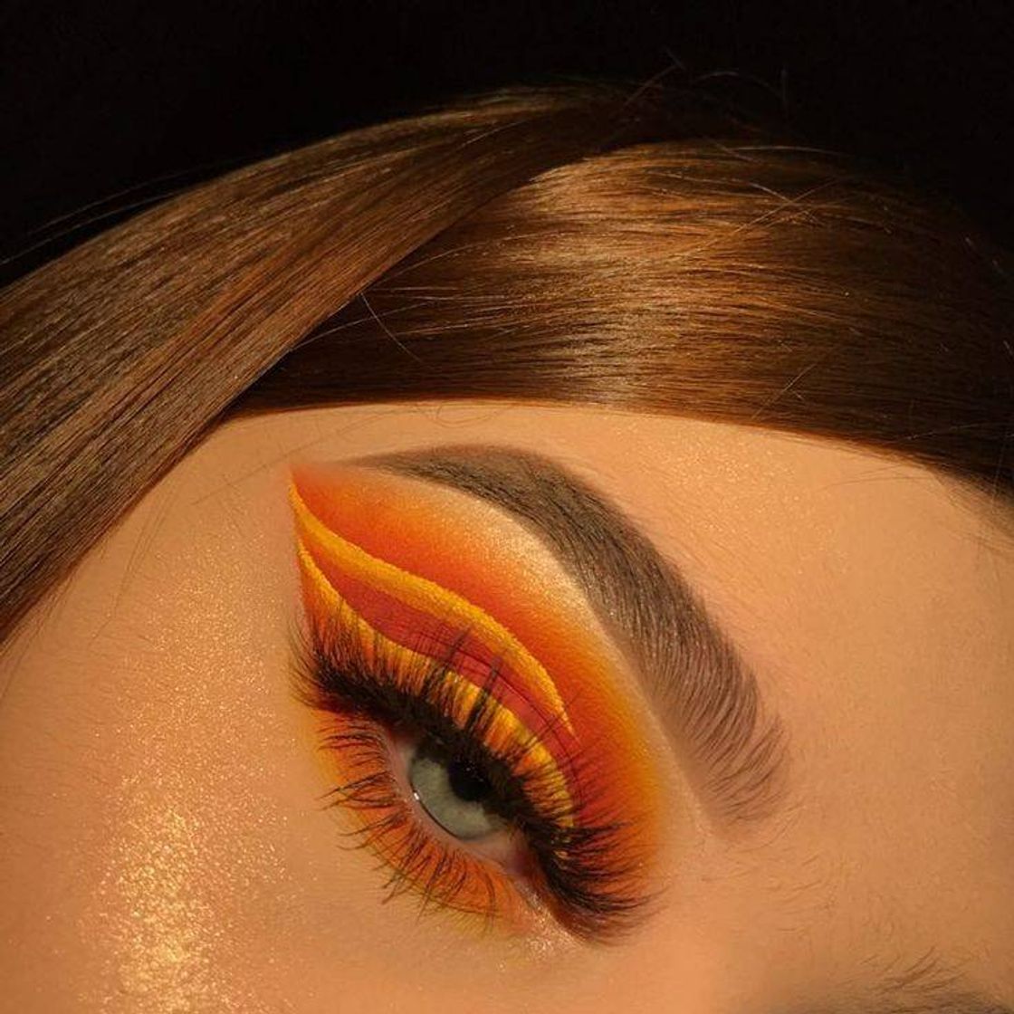 Moda •Make laranja 🧡