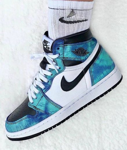 Jordan 1 Retro High Tie Dye