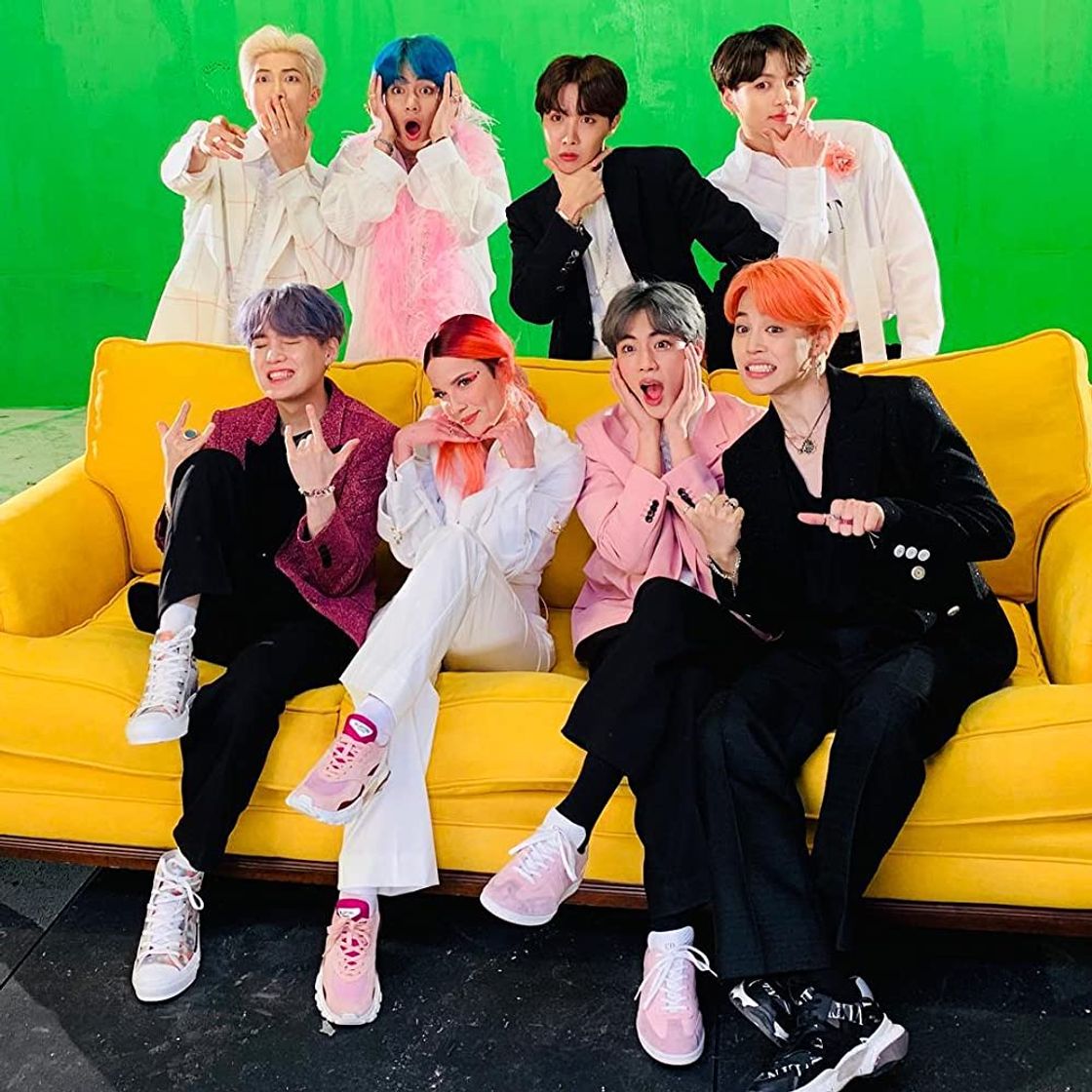 Canción BTS (Boy With Luv) (feat. Halsey )