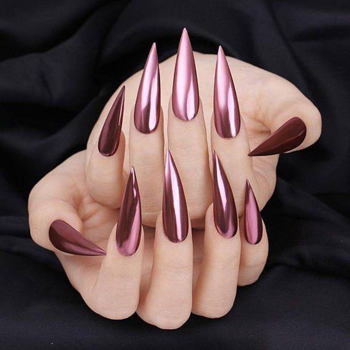 Social Nails💅
