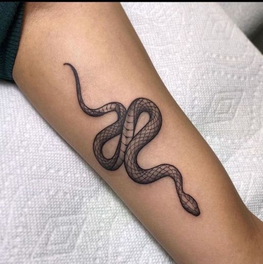 Tatto snake