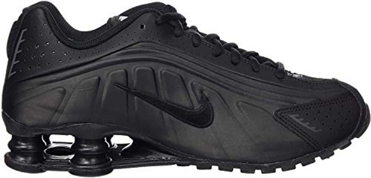 Social NIKE Shox R4
