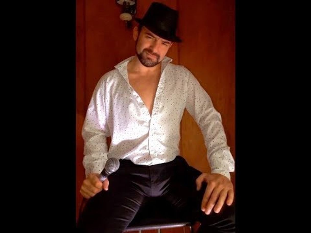 Social Juan Etchegoyen - ECLIPSE TOTAL DEL AMOR - Facebook