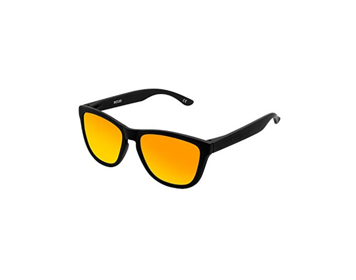 Product HAWKERS · ONE · Carbon black · Daylight TR18 · Gafas de