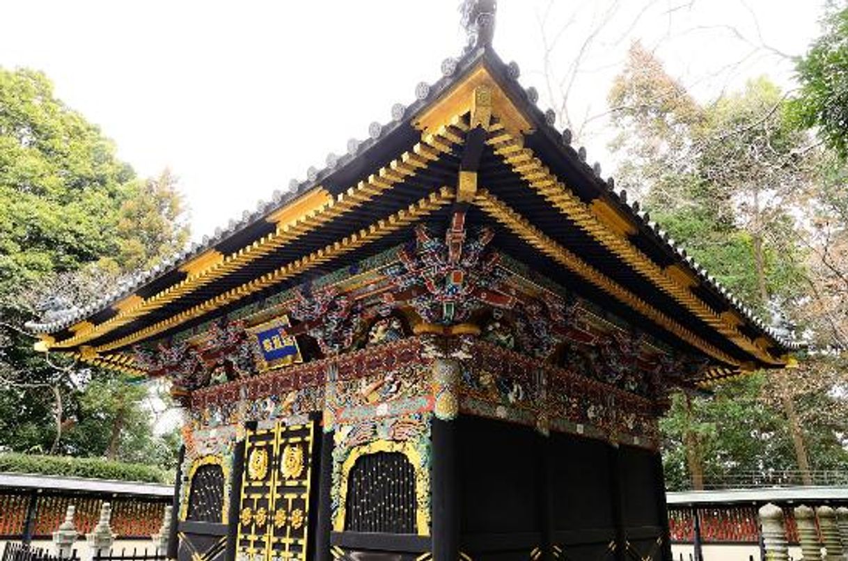 Lugar Zuihoden temple Nehan gate