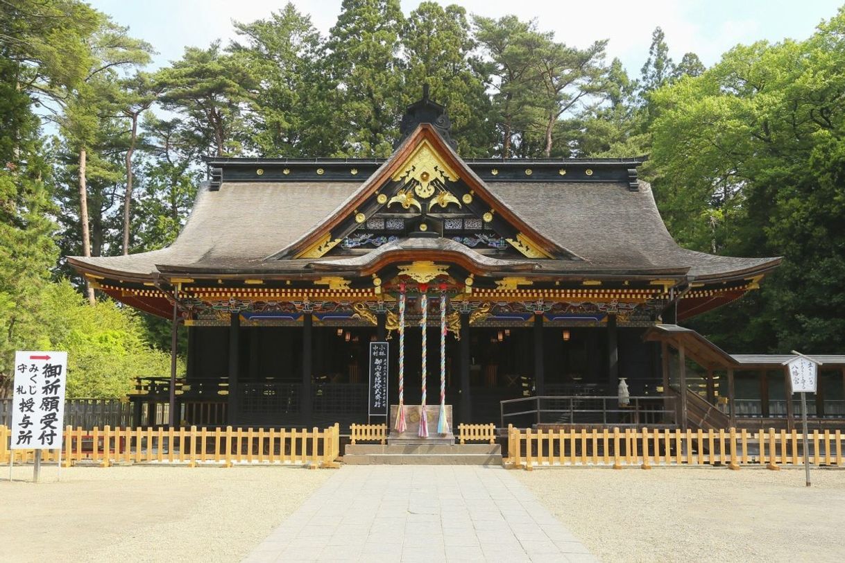 Lugar Osaki Hachimangu Shrine