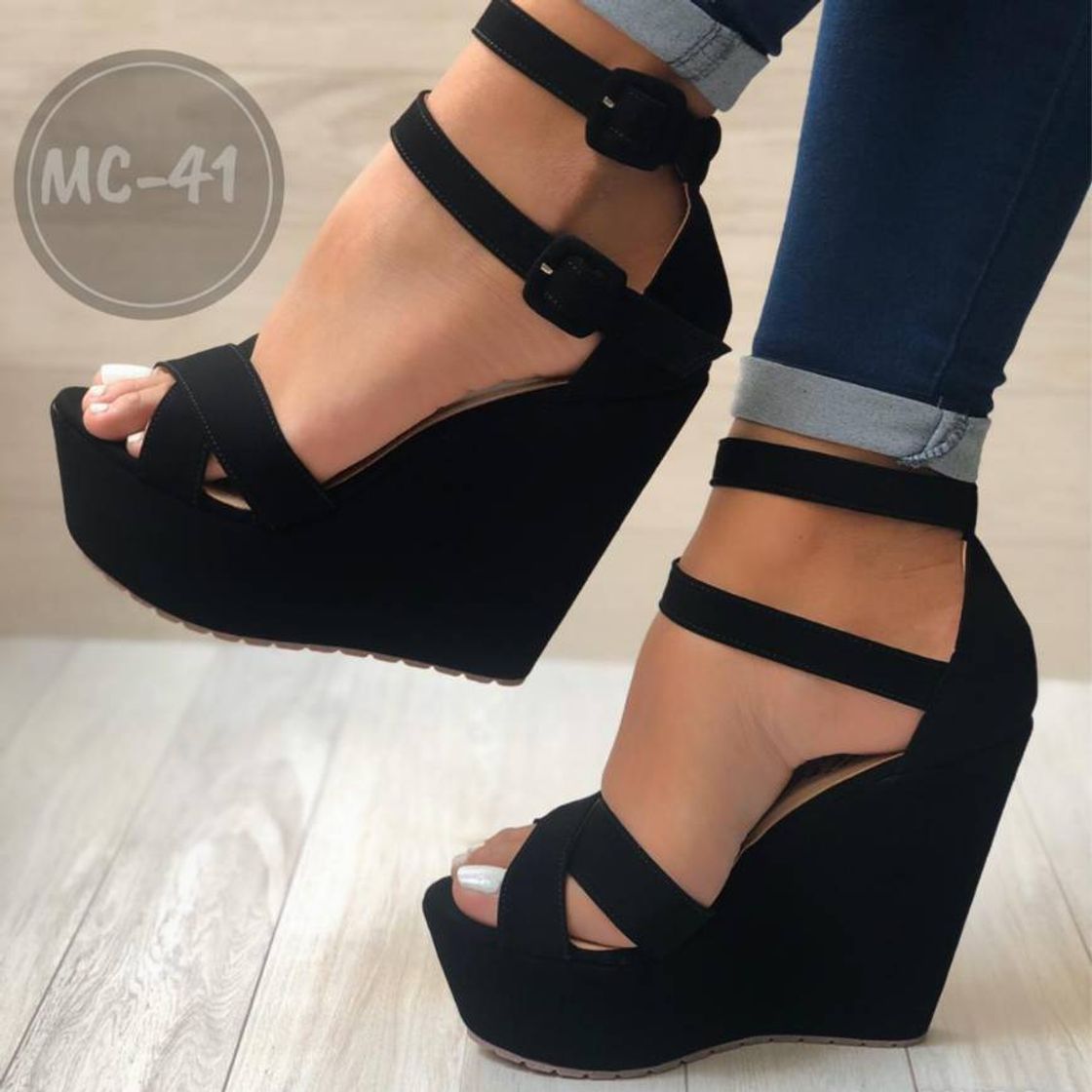 Moda Tacones, Sandalias altas