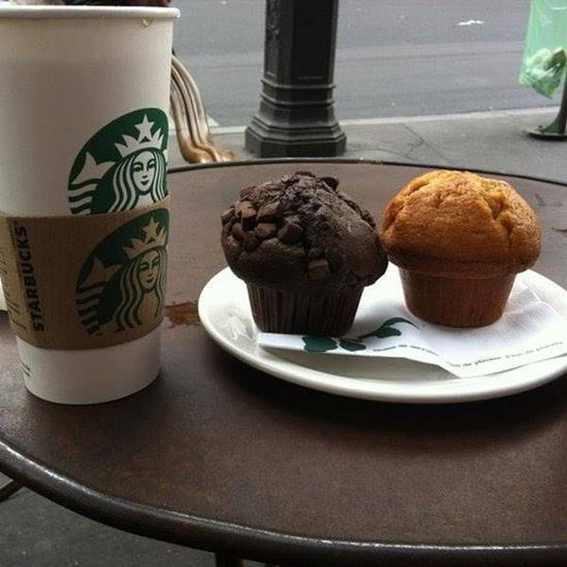 Place Starbucks Centro