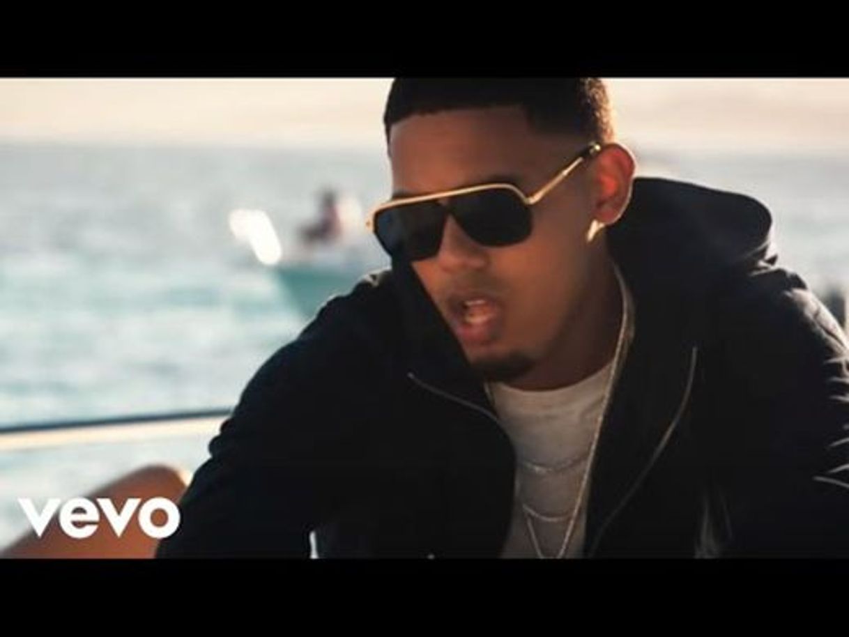 Canción La Curiosidad - Myke Towers, Jay Wheeler (Vídeo Oficial) - YouTube