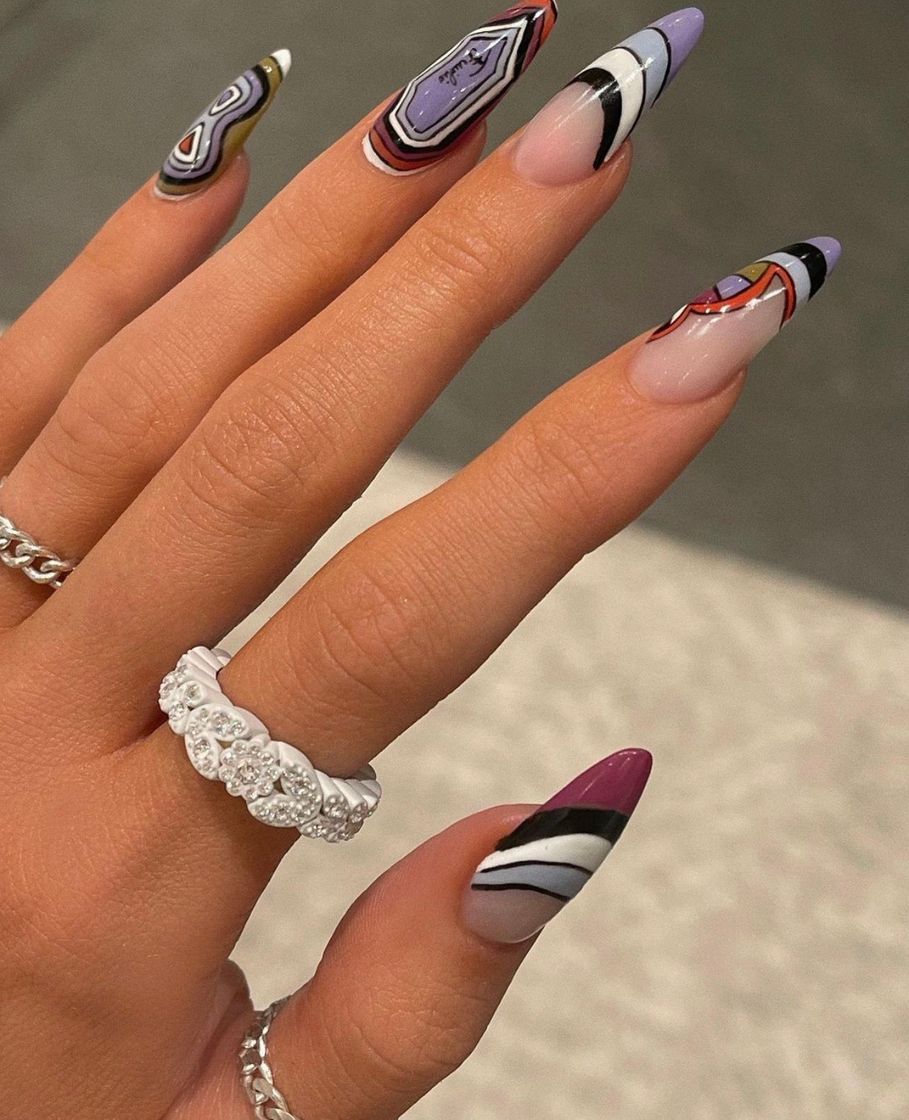 Fashion NAILS KYLIE JENNER 