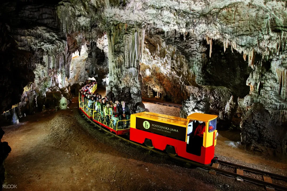 Lugar Postojna Cave