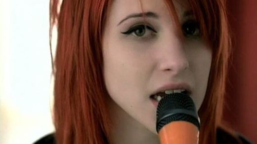 Paramore: That's What You Get [OFFICIAL VIDEO] - YouTube