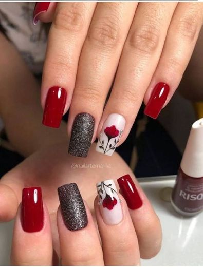 Unhas decoradas