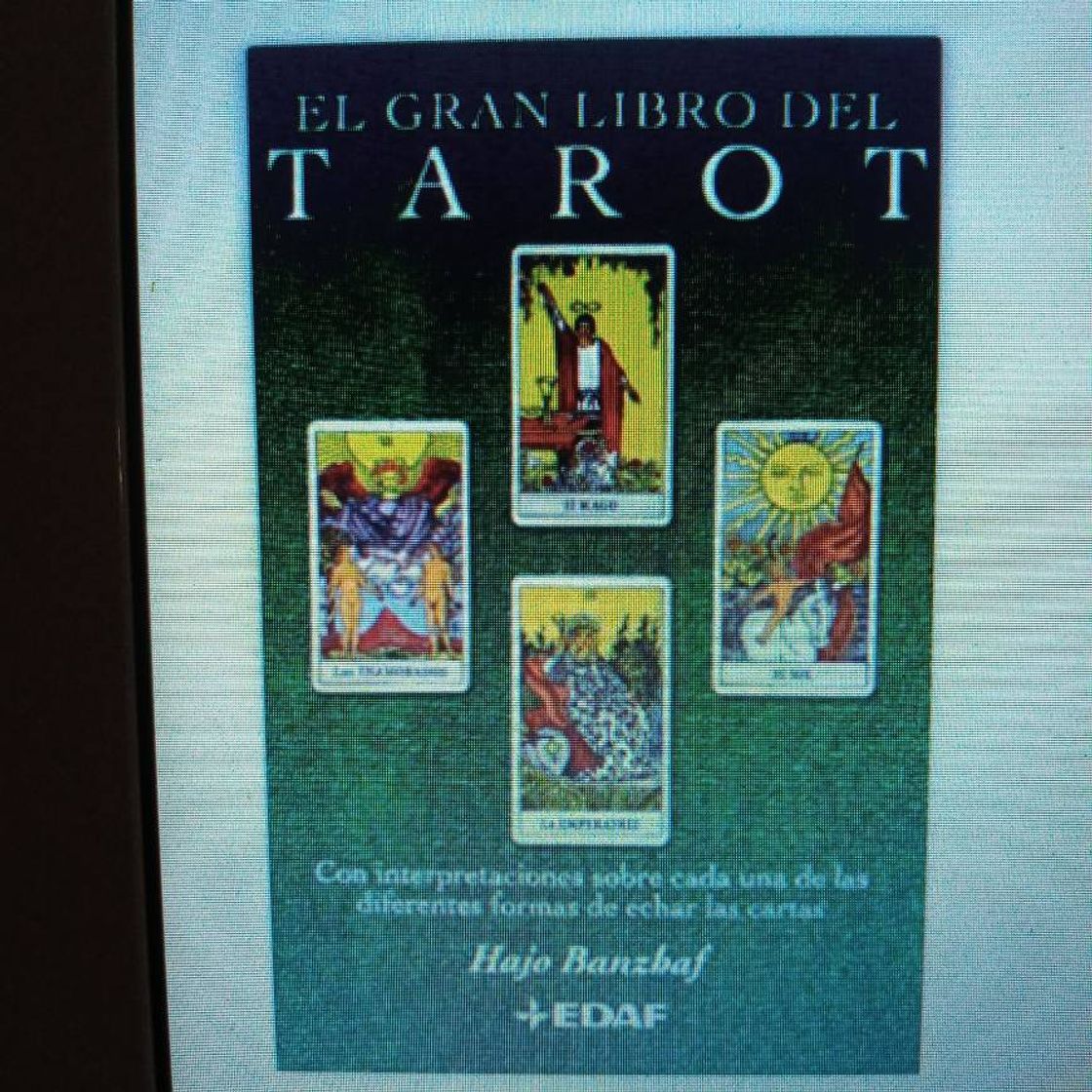 Books El gran libro del Tarot: Una obra excepcional distinta a todo lo ...