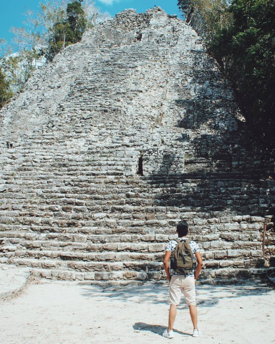 Lugar Cobá