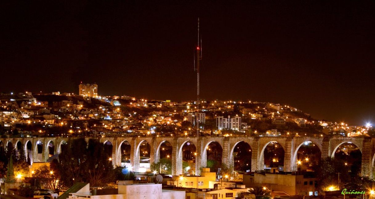 Places Acueducto de Querétaro