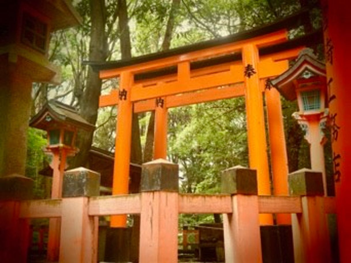 Place Fushimi Inari-taisha