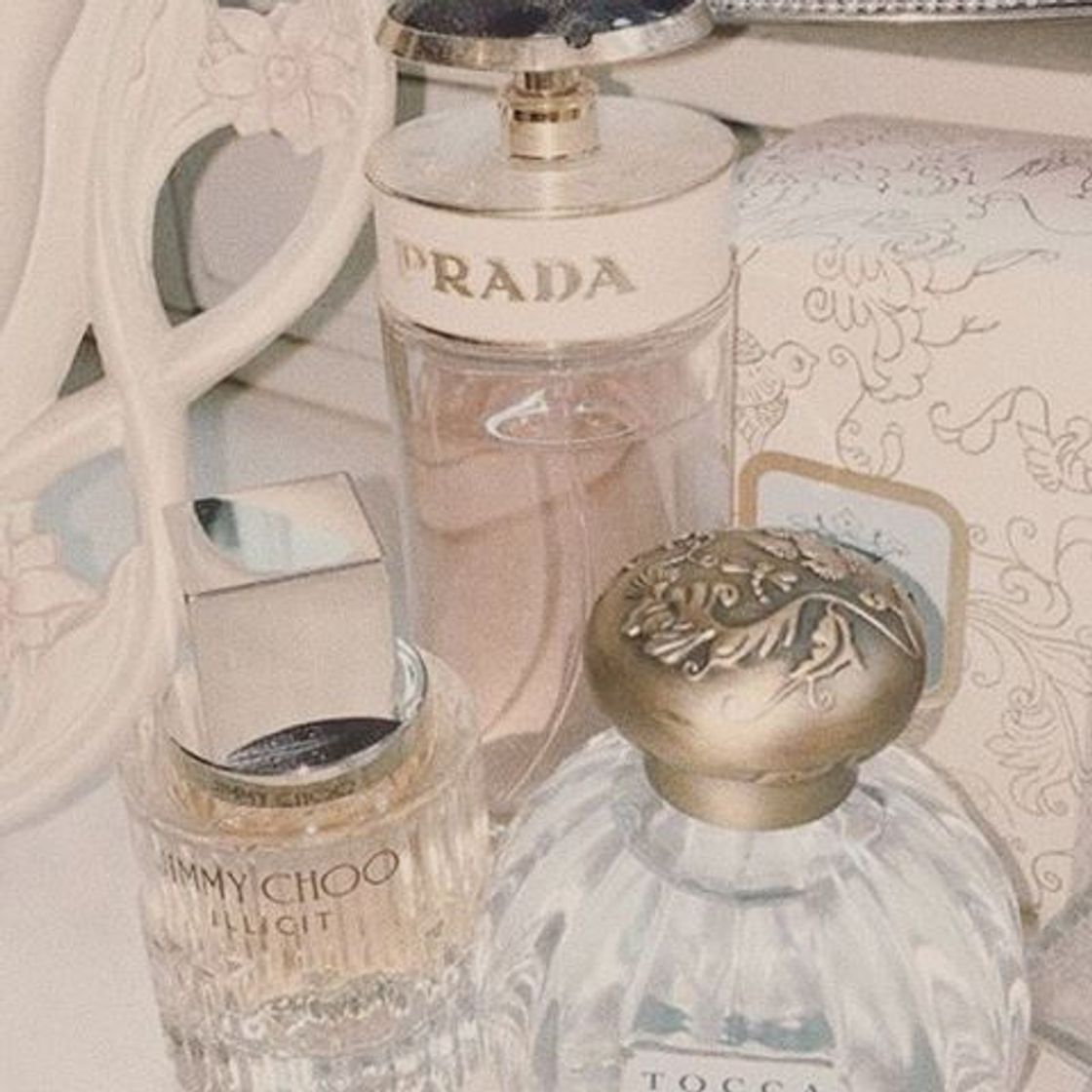 Fashion PERFUMES AESTHETIC