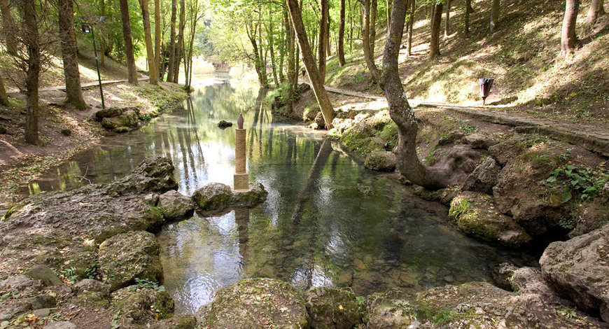 Place Nacimiento del Río Ebro