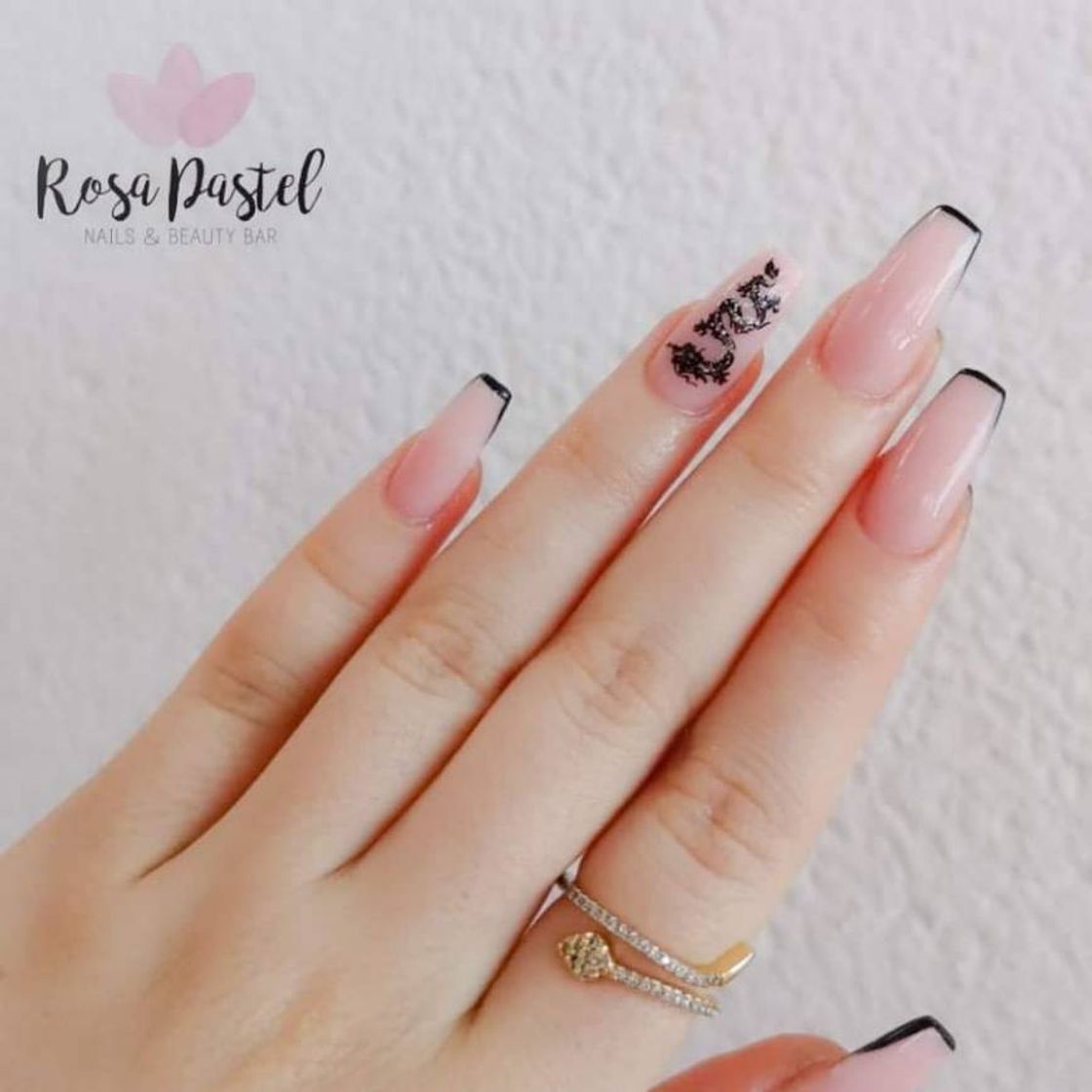 Fashion Rosa Pastel Nails 