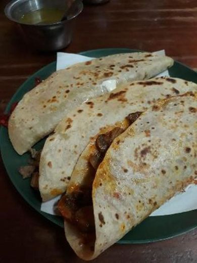 Quesadillas Hidalguenses