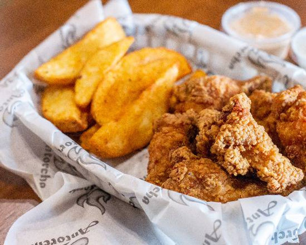 Restaurantes La Antorcha Wings & Chips