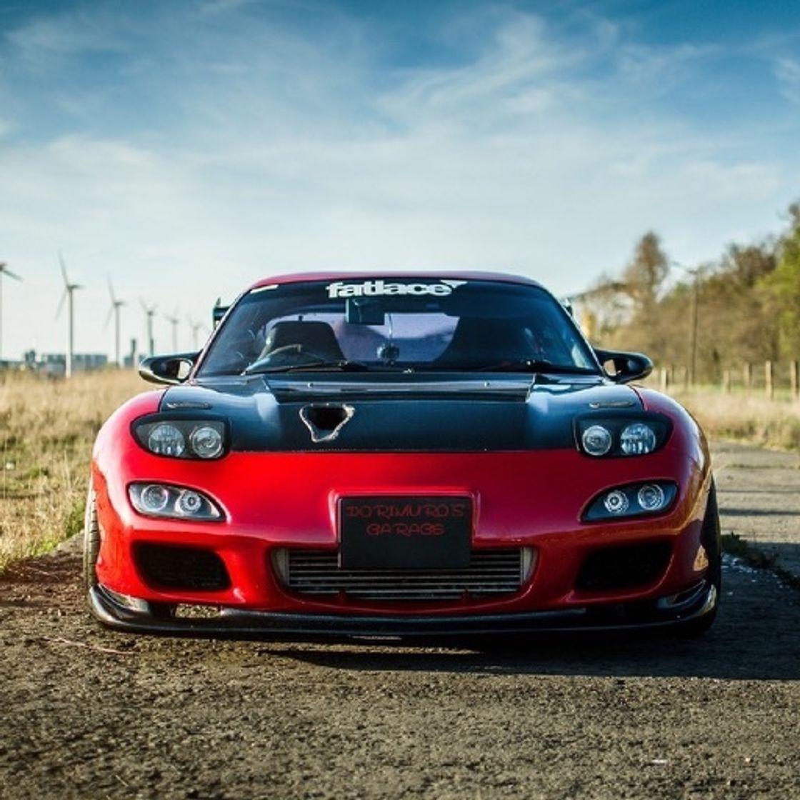 App HD Car Wallpapers - Mazda RX-7 Edition