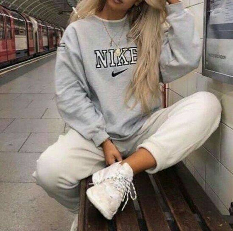 Fashion NIKE