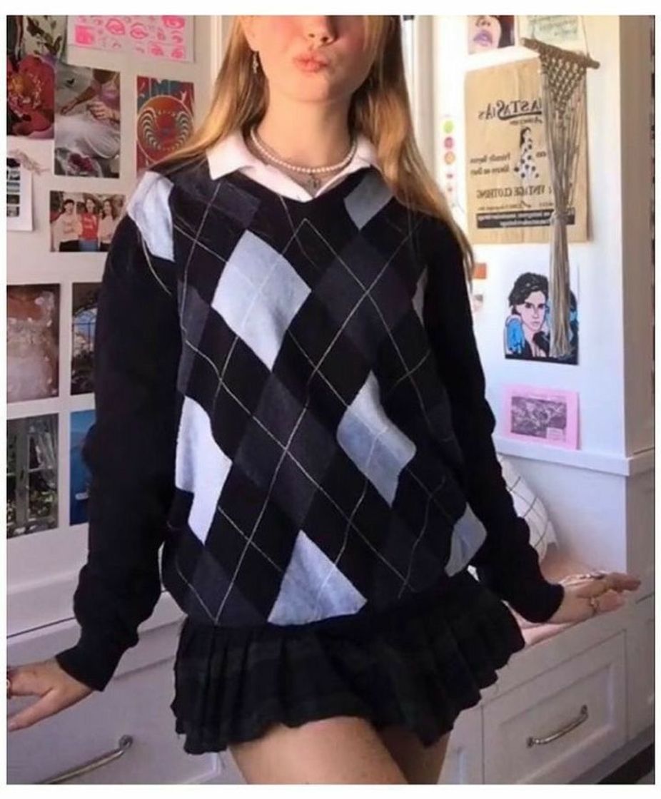 Moda Sweater and Skirt