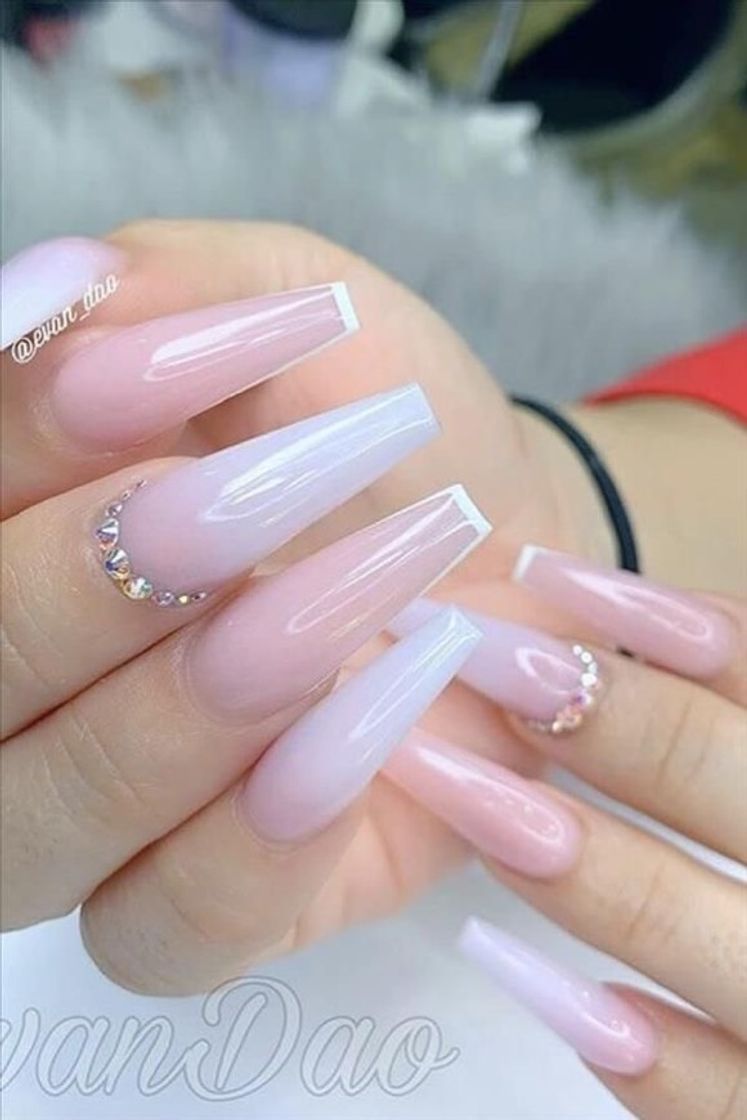 Moda Nails Pink