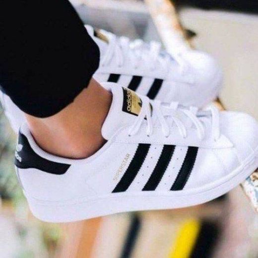 Adidas Superstar