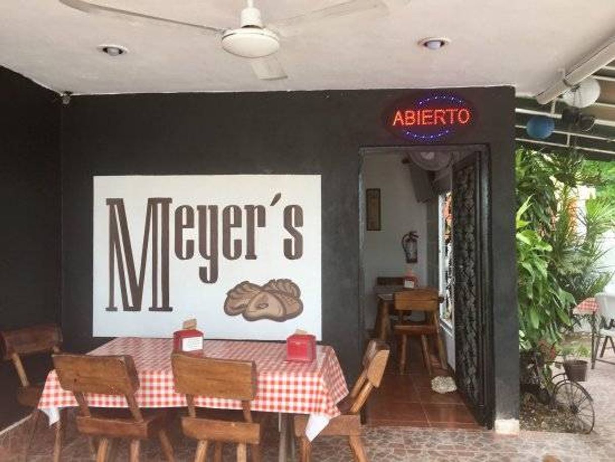 Restaurants Meyer's Auténtica Salchichonería Alemana