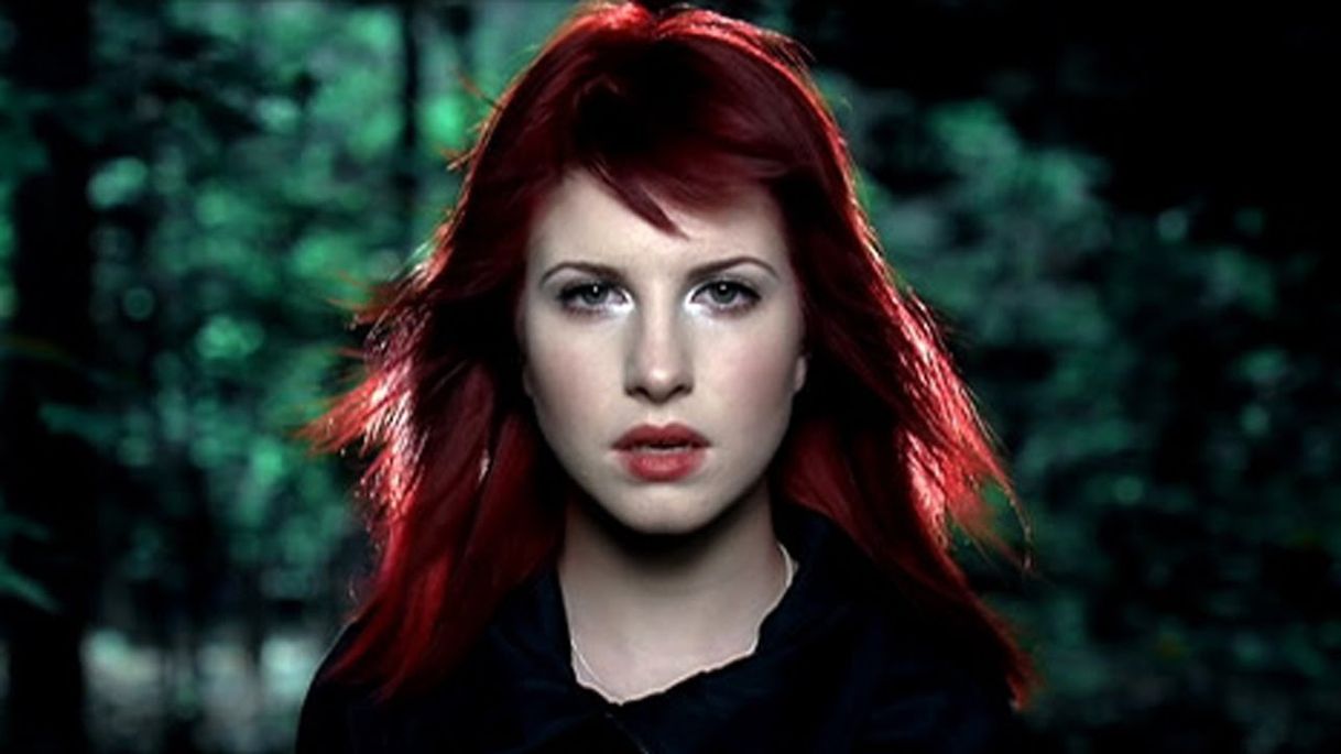 Canción Paramore: Decode [OFFICIAL VIDEO] - YouTube