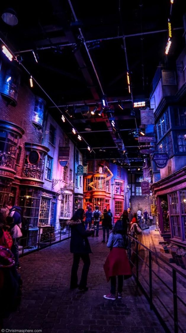 Place Warner Bros. Studio Tour London – The Making of Harry Potter