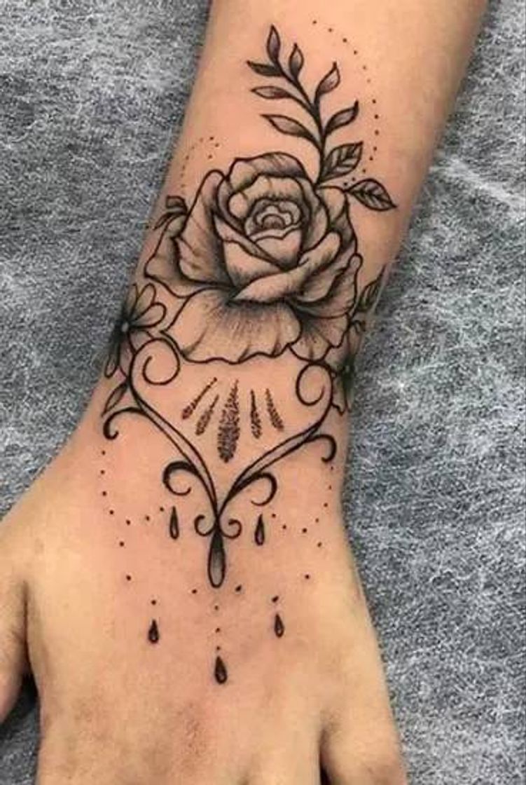 Fashion 30+ Best Hand Tattoo Designs with Most Stylish Ideas 2021 in 2021 ...