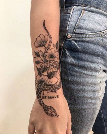 Ideas de Tatuajes en el brazo para mujer 2021 - Muy Trendy