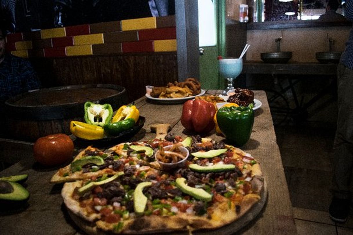 Restaurants Rin Rin Pizza a la Leña & Bar