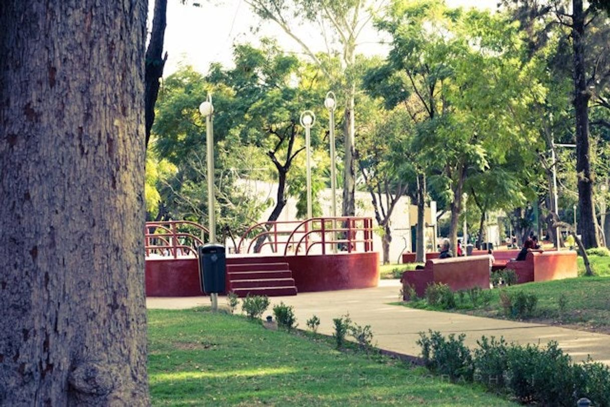 Lugar Parque Revolución