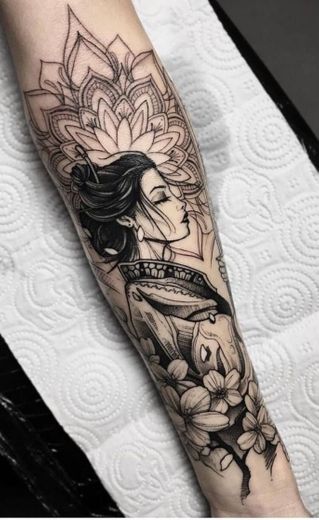 Tatuagem oriental masculina 