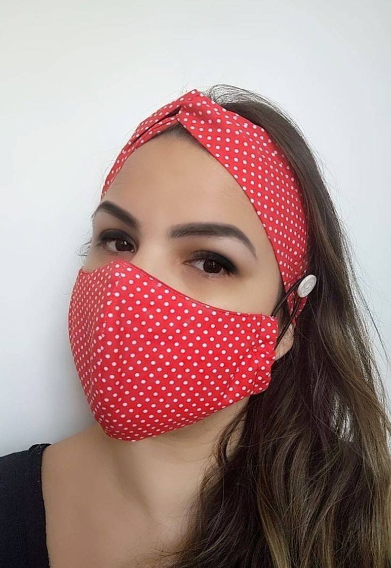 Mascara con turbante soporte 