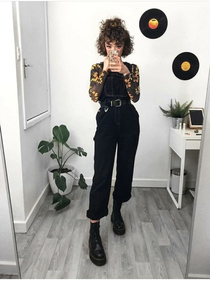 Fashion black outfit 🌻