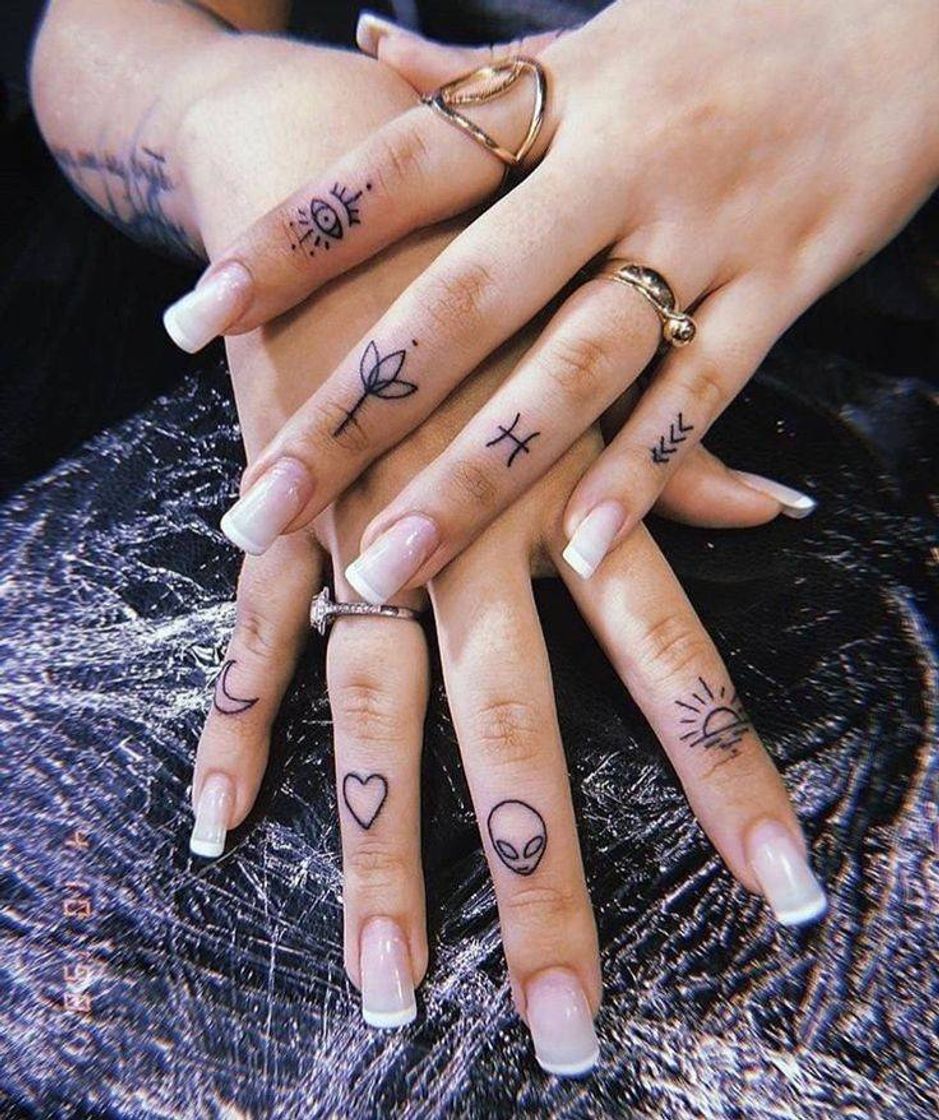 Fashion Tatuagem nos dedos 