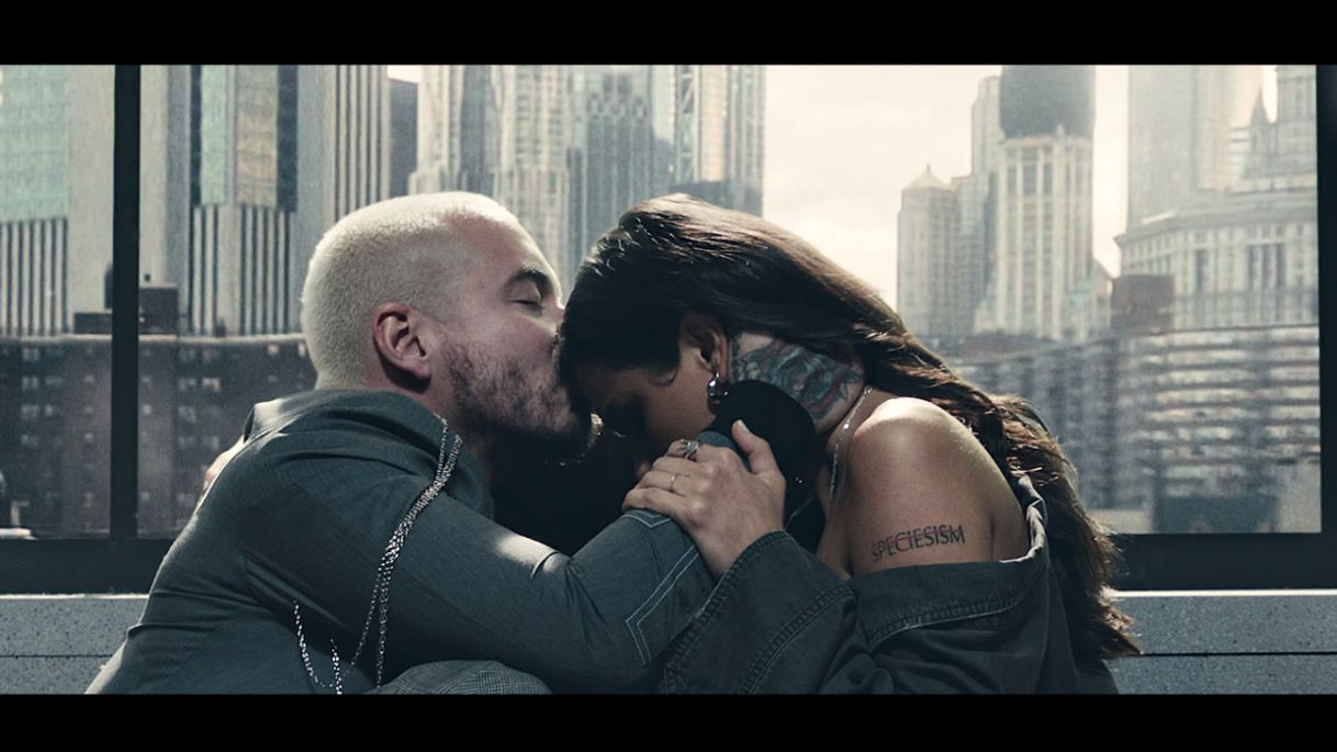 Social J Balvin - Gris (Official Video) - YouTube