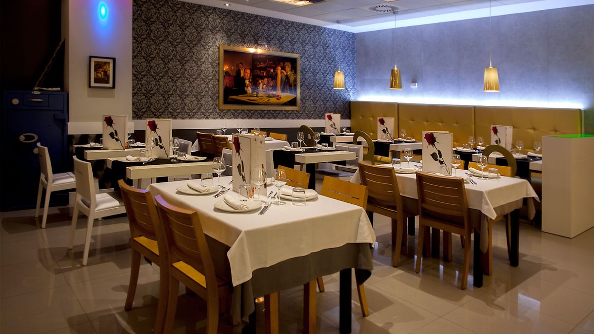 Restaurants Restaurante la Mafia Se Sienta A la Mesa