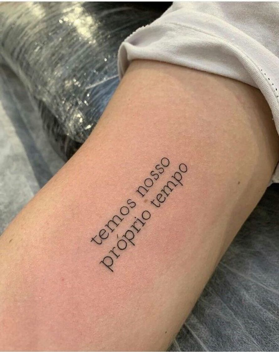 Fashion Tatuagem Frase 