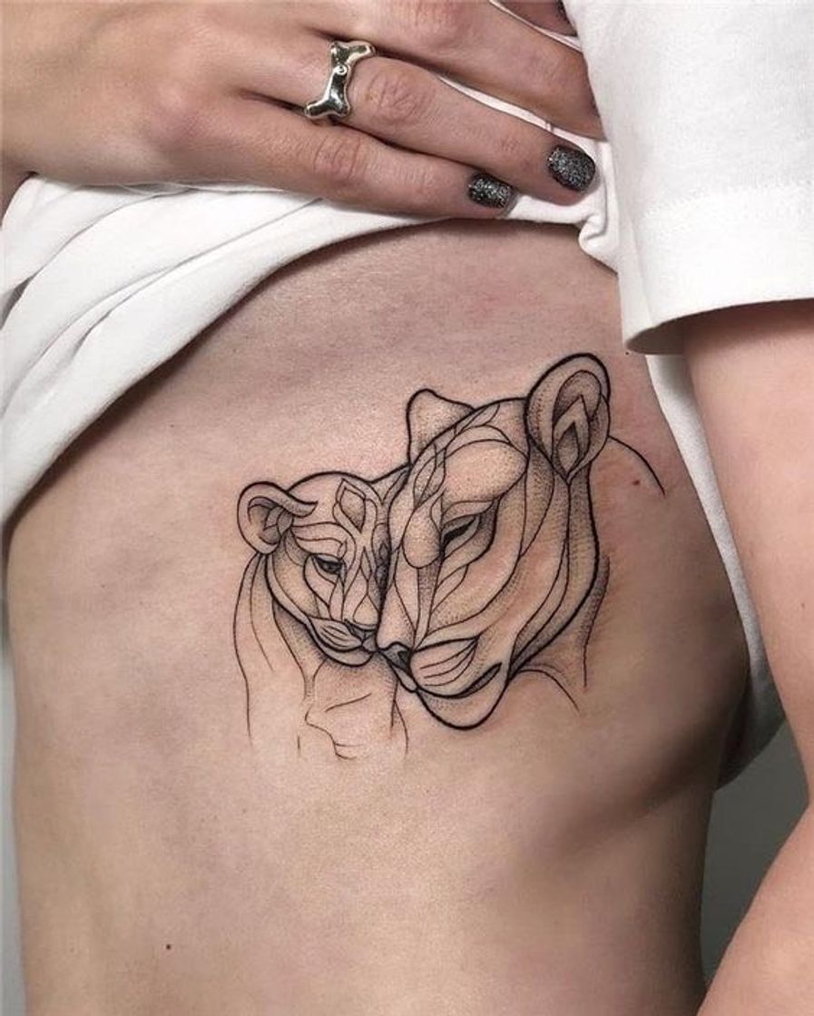 Moda Tatuagem de Leoas  