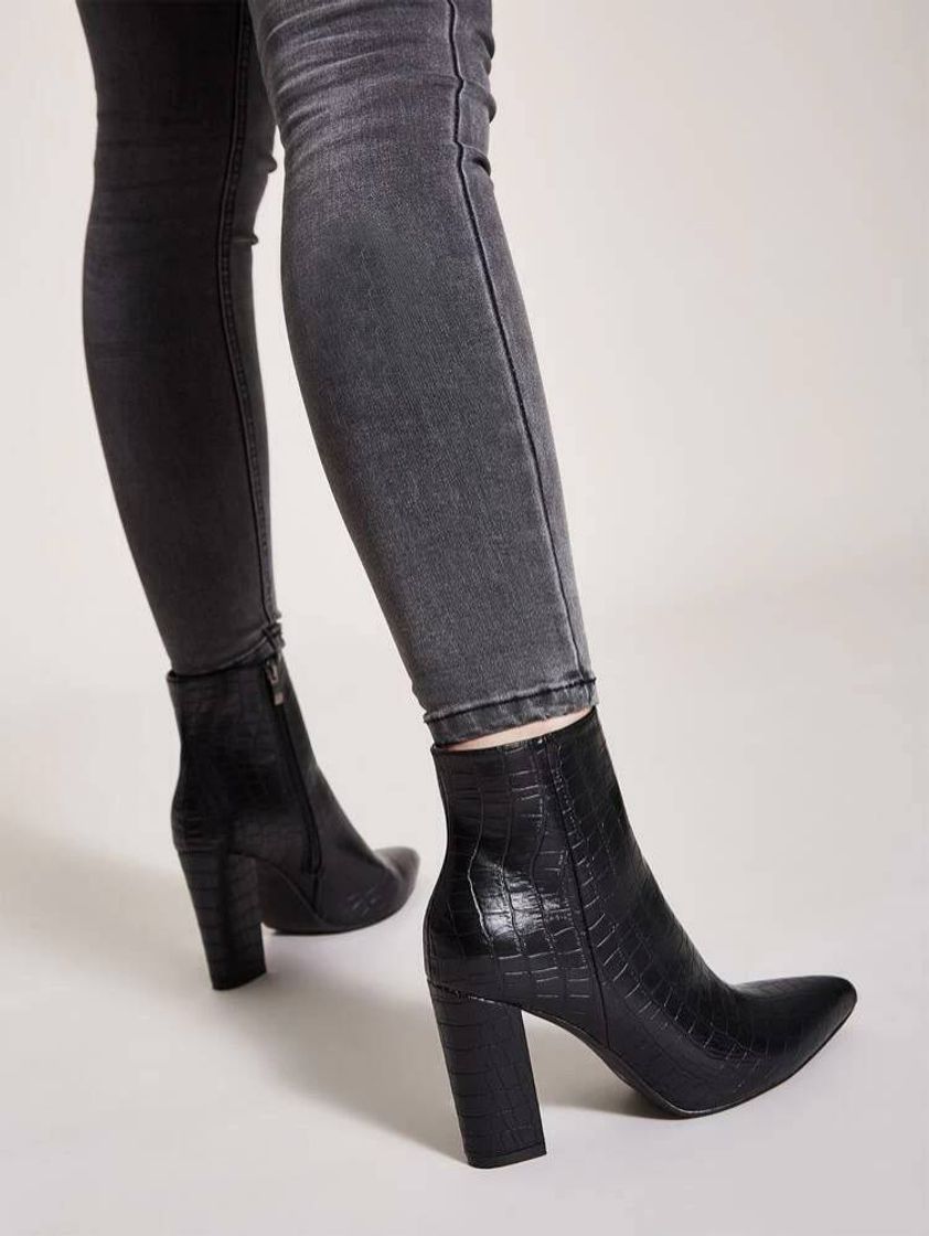 Fashion Point Toe Side Zip Croc Chunky Boots